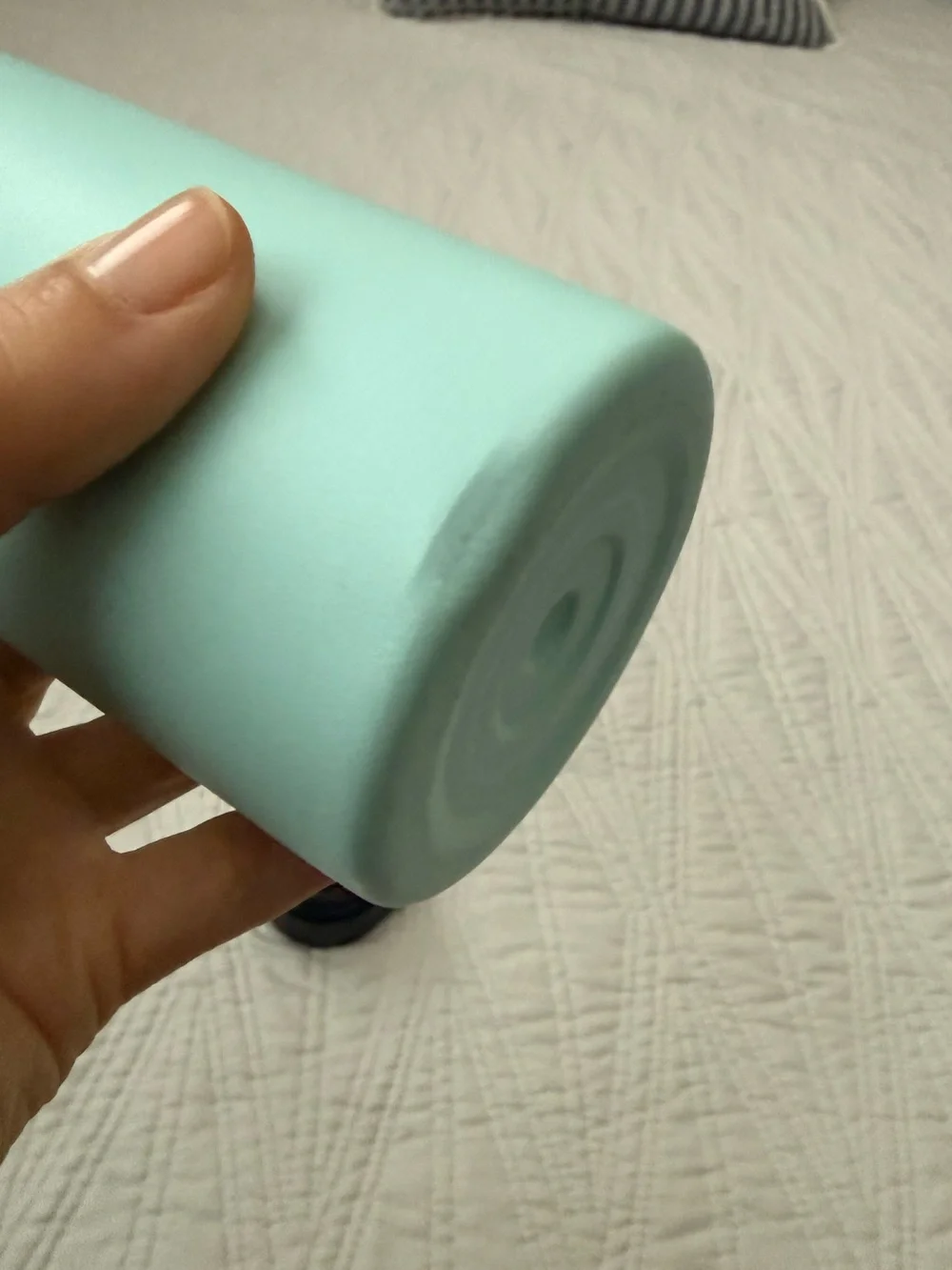 Hydro Flask Slim Bottle in Mint Teal with Black Cap